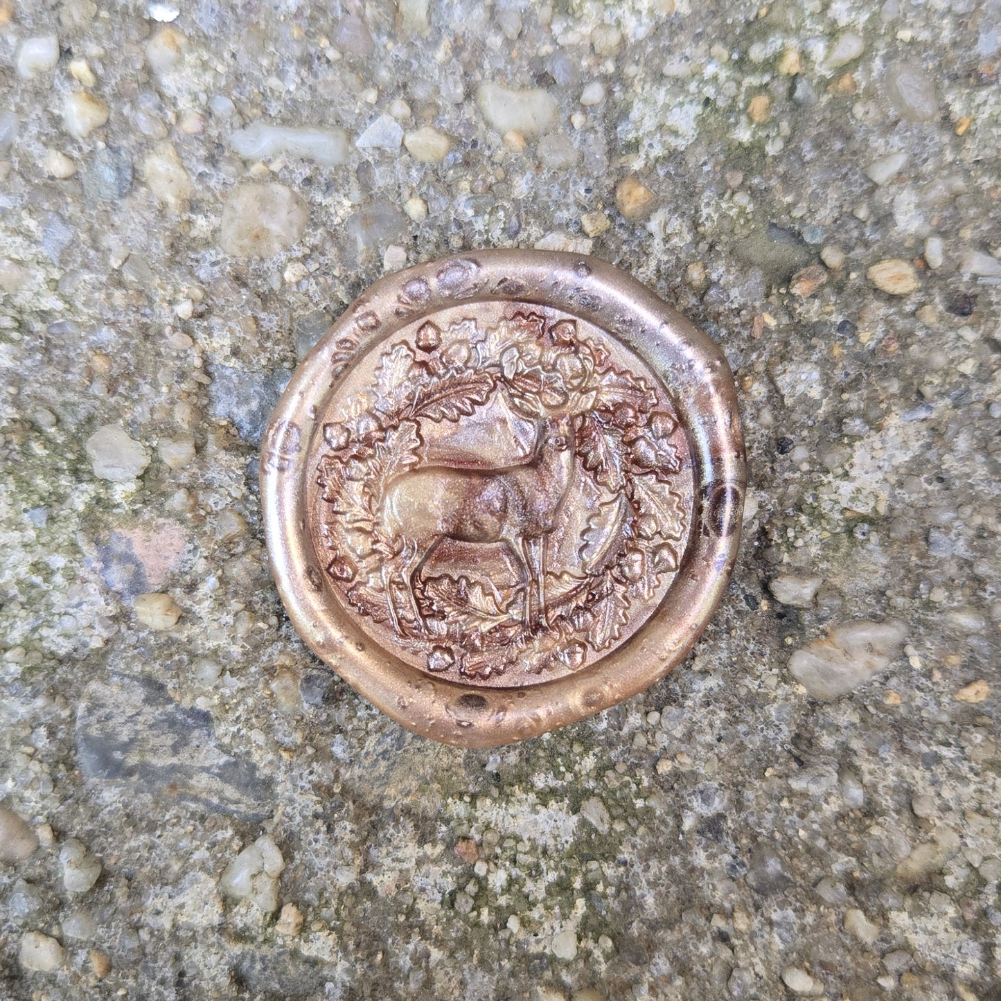 Wax Seal Decoration - Deer Oak Wreath (Surprise Color)