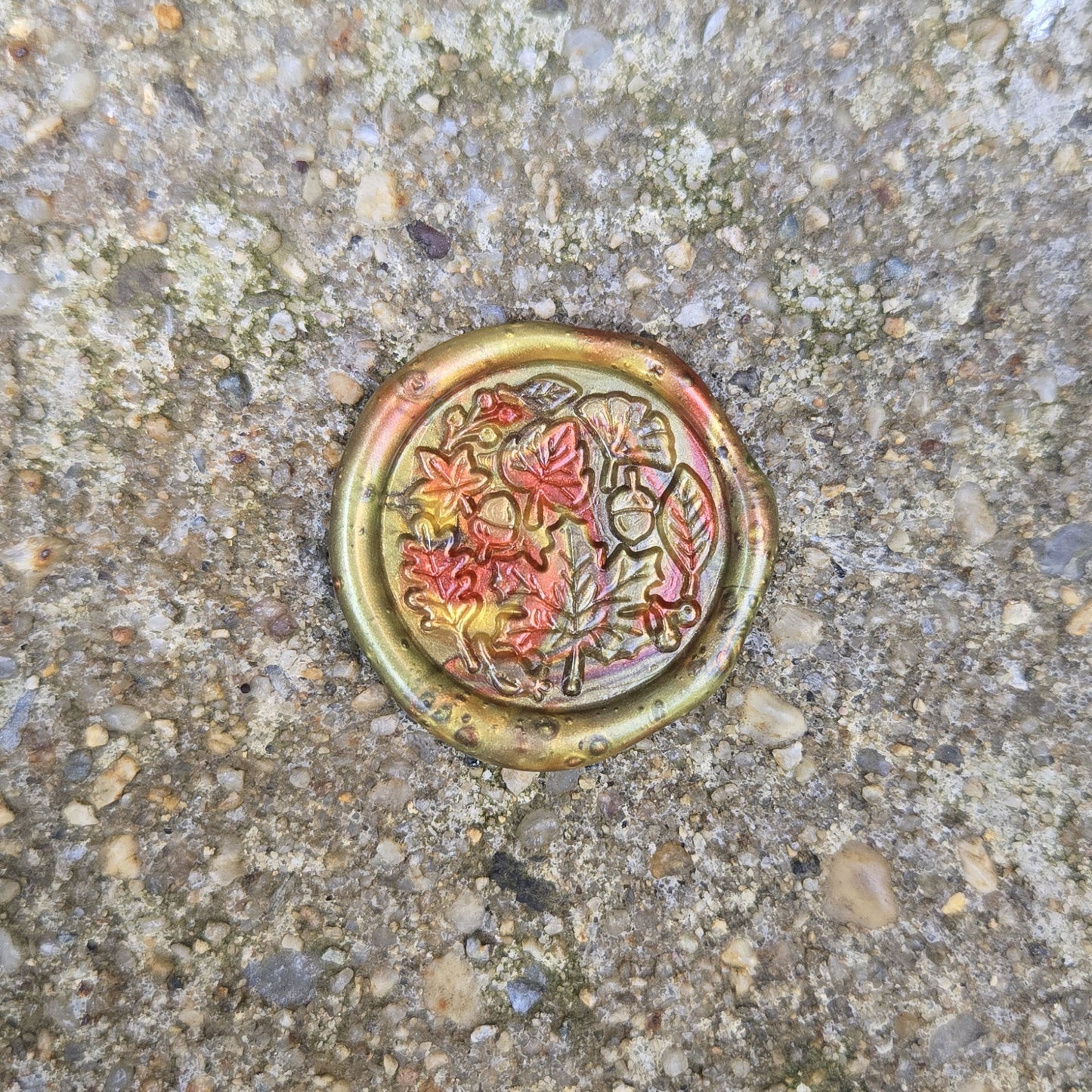 Wax Seal Decoration - Autumn Leaves (Surprise Color)